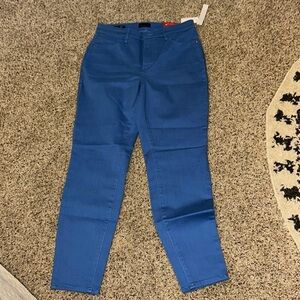 Curvy Talbot jagging 6P